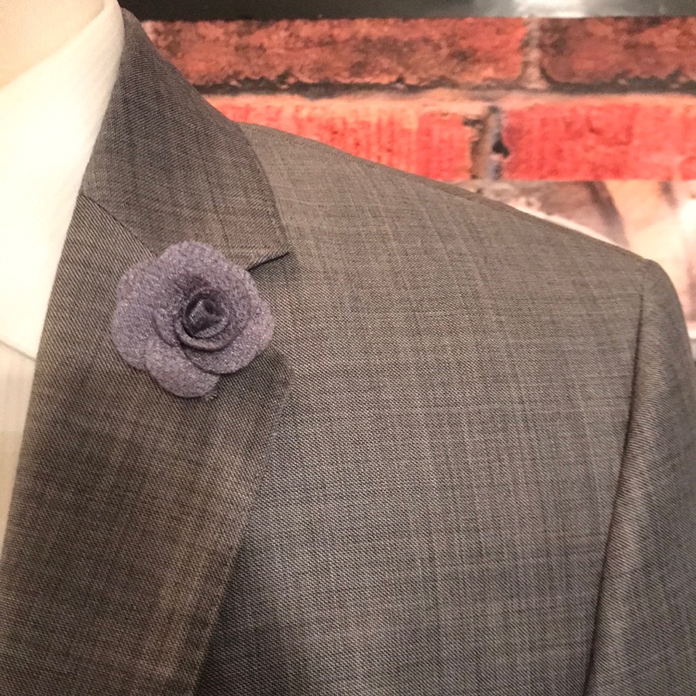 Gray Flower Pin